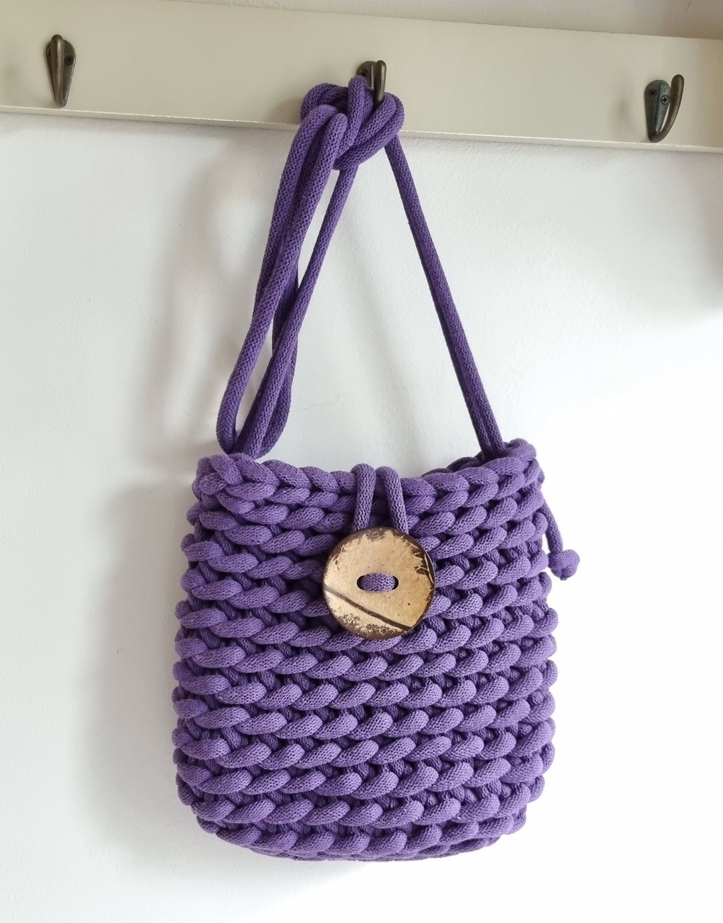 Crochet a bag with me. Super chunky crochet workshop